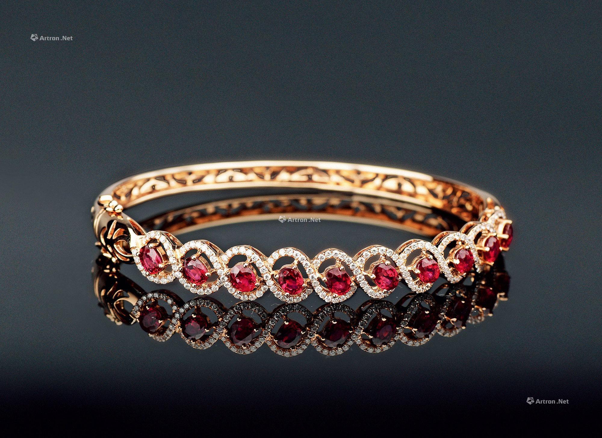 高清图|蒂芙尼铂金镶嵌钻石手链手镯图片1|腕表之家-珠宝