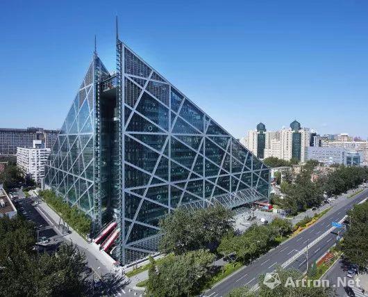 【逝者】著名收藏家 香港侨福集团主席黄建华逝世