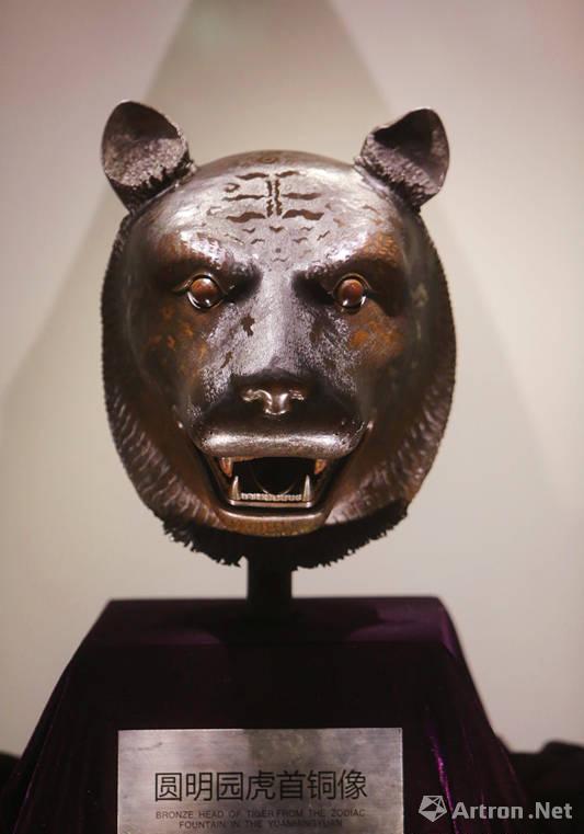 一,圆明园十二生肖兽首铜像之"牛首,虎首,猴首,猪首"首次联袂展出
