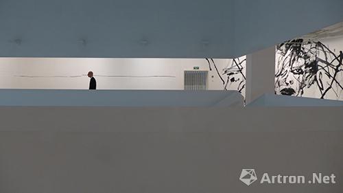 【动态】【亚虎观察】5天,首个美术馆"白墙计划"如何完成?