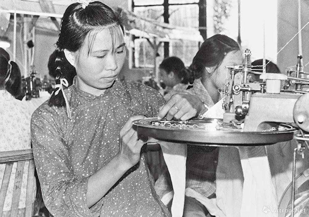 安哥作品：1983·广东东莞　珠三角早期的纺织工坊