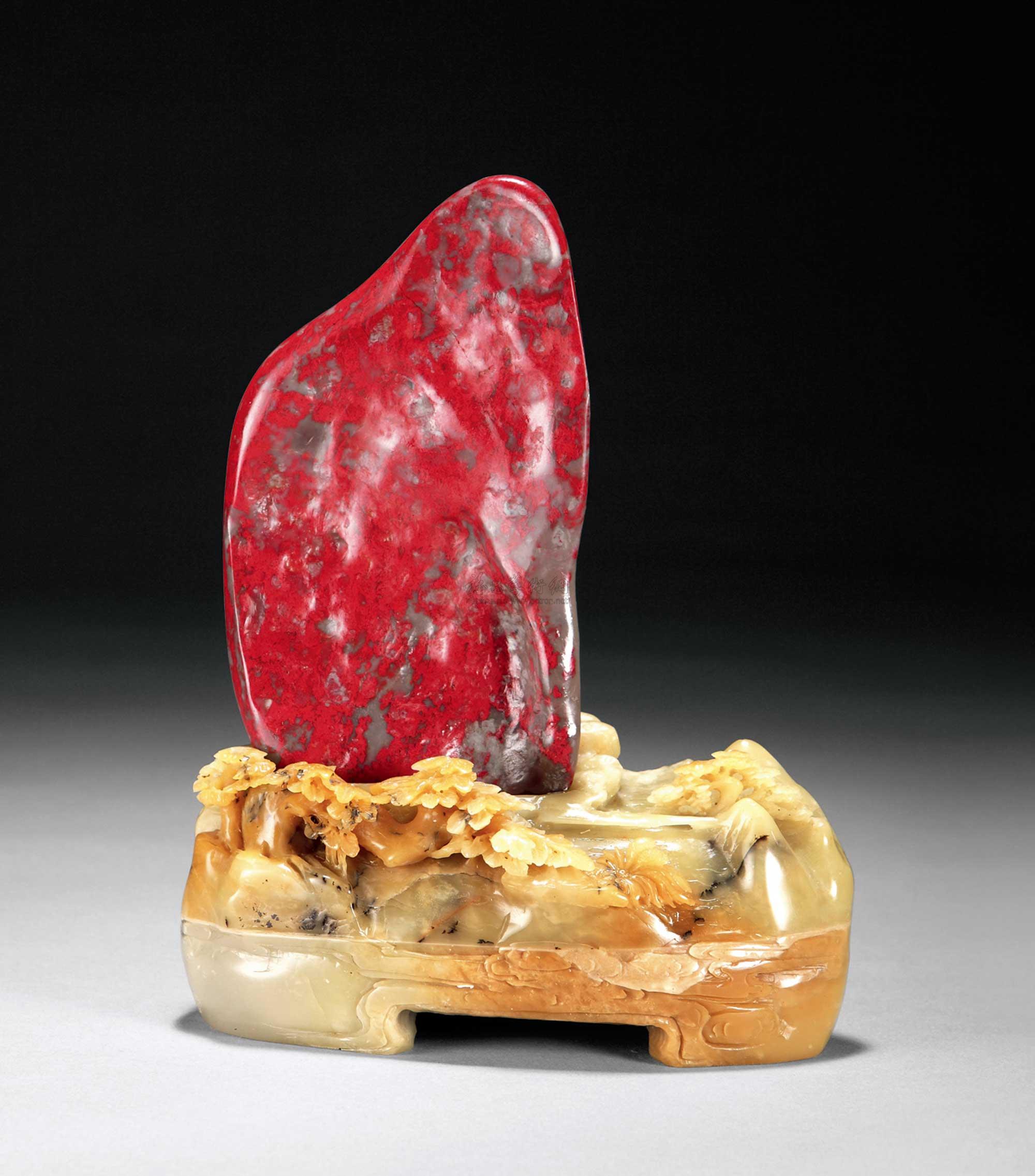 0430 昌化鸡血石摆件