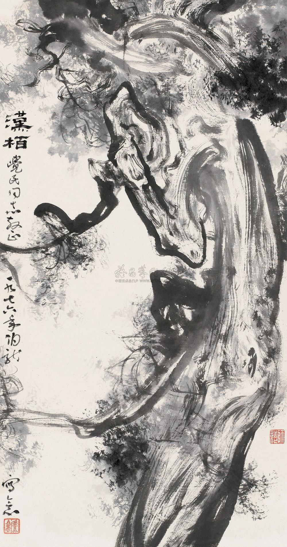 0025 榕树汉柏 立轴 设色纸本