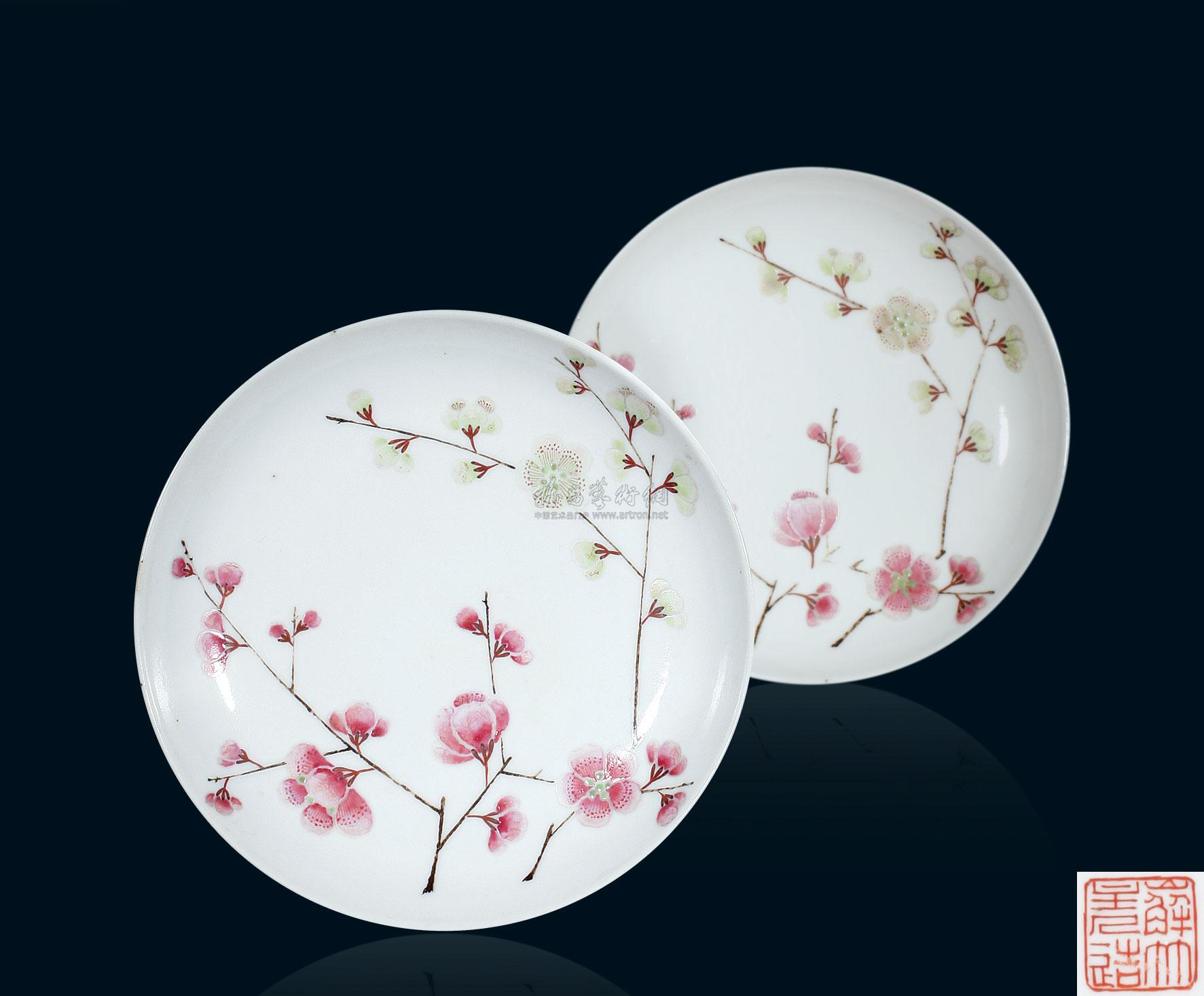 6054 清道光 粉彩梅花纹盘 (一对)