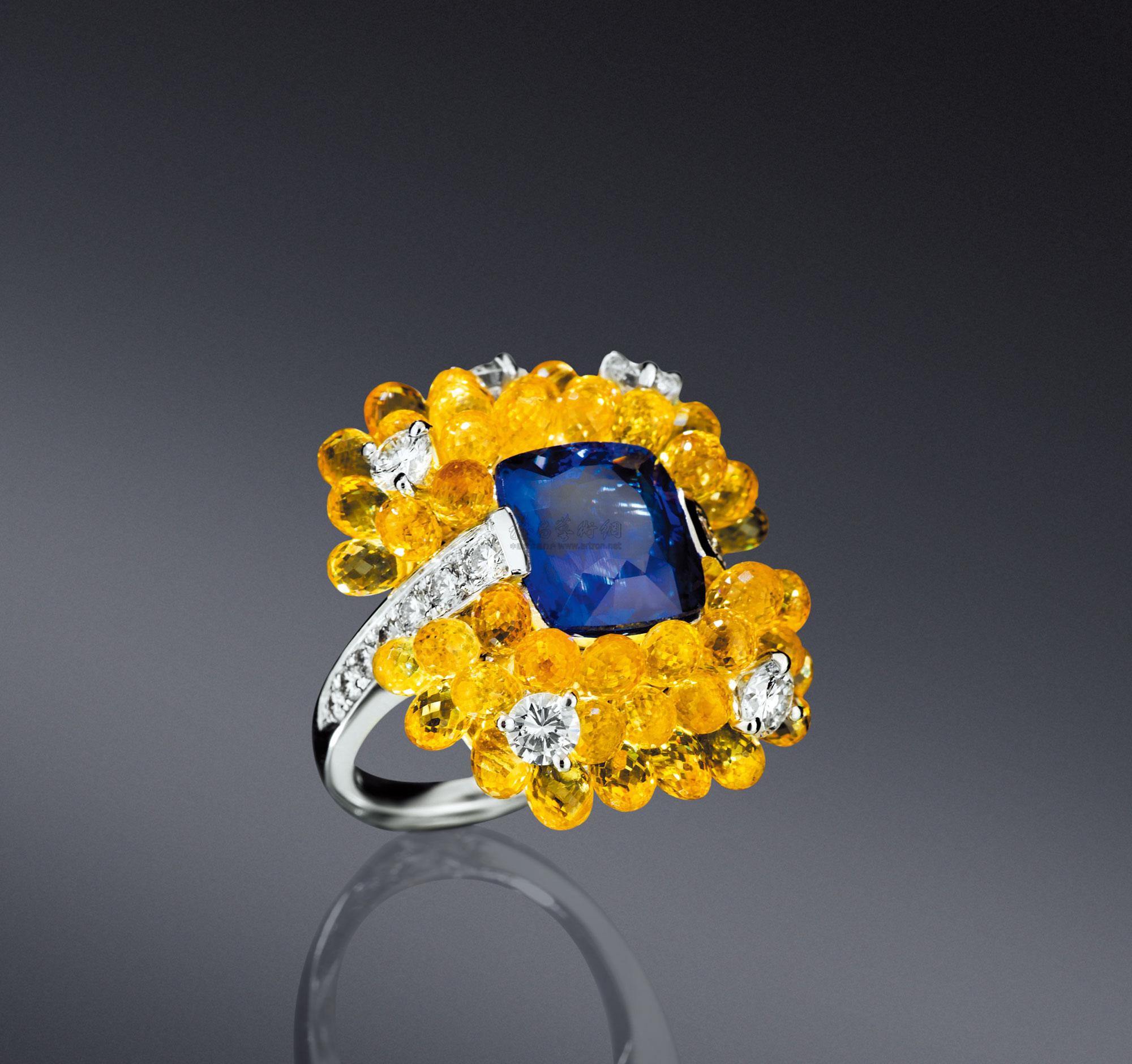 蓝宝石女戒指款式图片及价格表(蓝宝石女戒指款式图片及价格表大全)