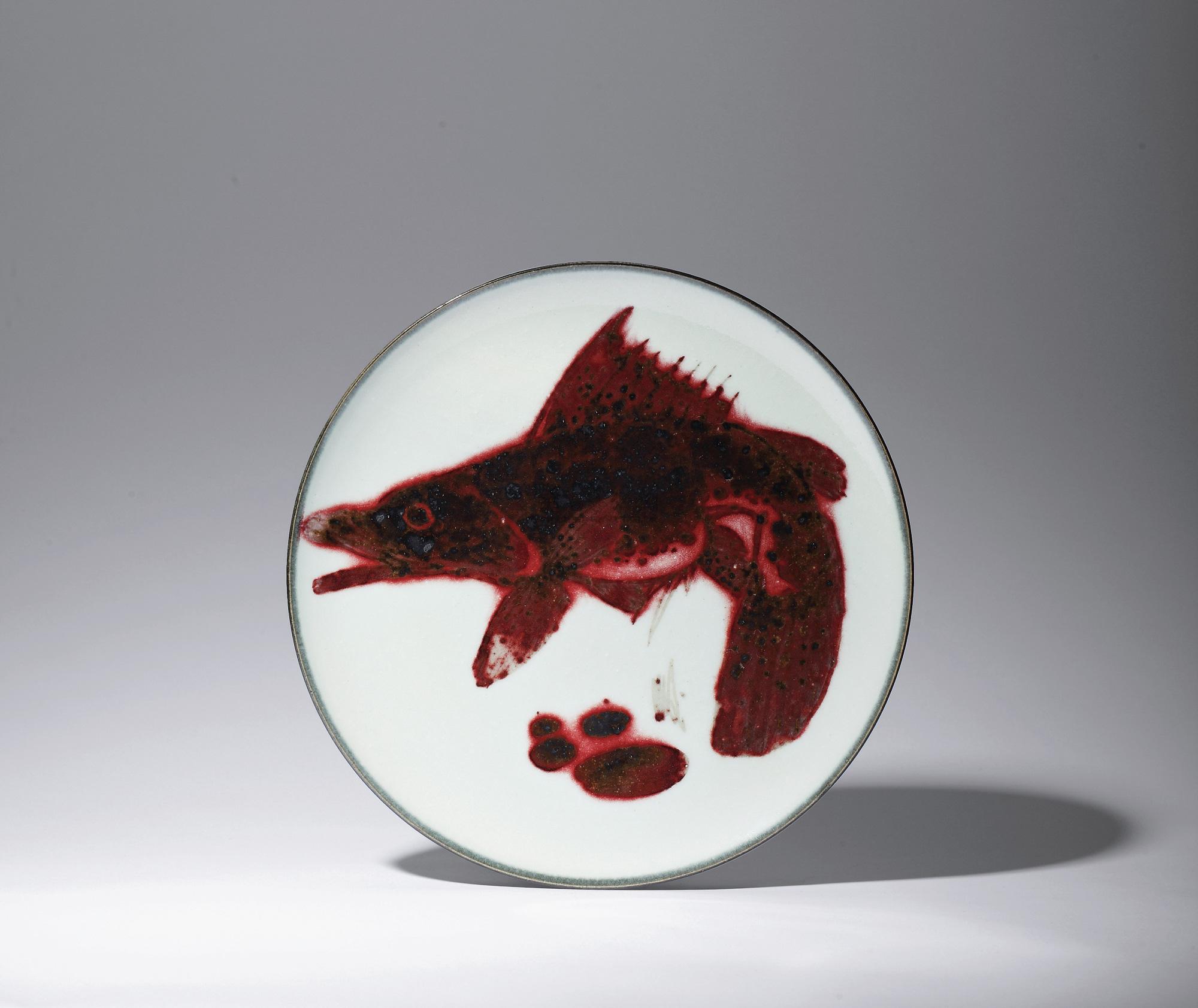 6765 1990年 李进 釉里红年年有鱼挂盘