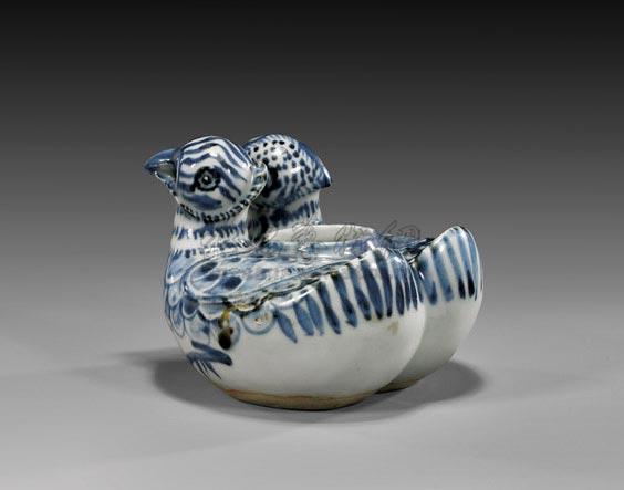 【明宣德 青花鸳鸯水滴】拍卖品_图片_价格_鉴赏_明代青花瓷器_雅昌