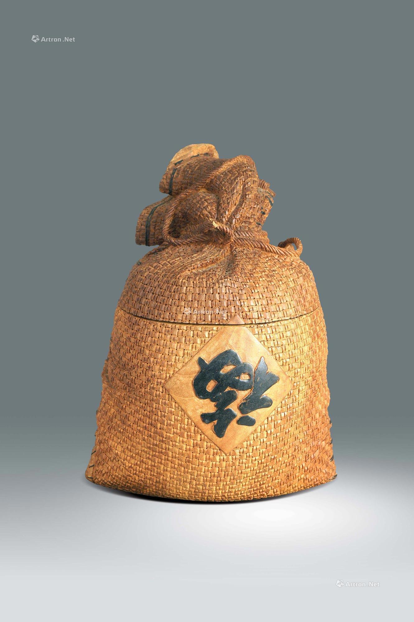 0160 民国 木雕米袋形盖罐
