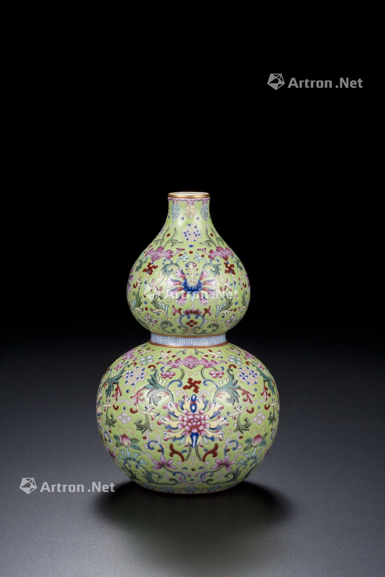 0087 民初 粉彩葫芦瓶