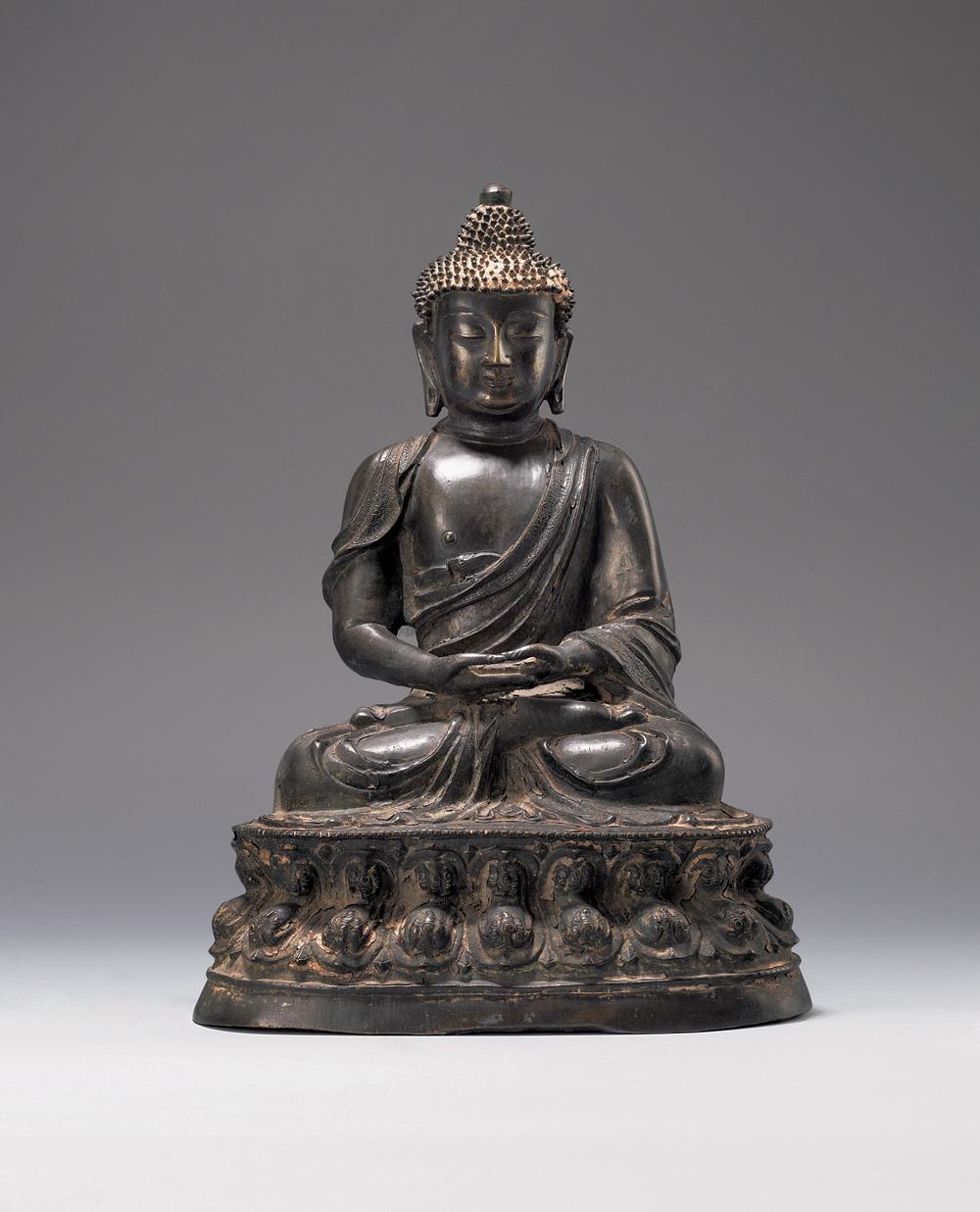 1373 明 铜释迦牟尼坐像