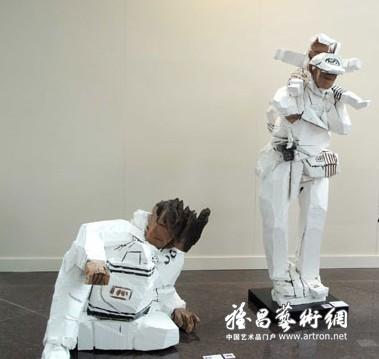 台湾雕塑家最新力作在香港展出