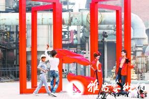 先锋文化的周边效应