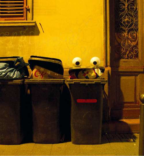 街头艺术家Timm Schneider为日常用品添上“眼睛”