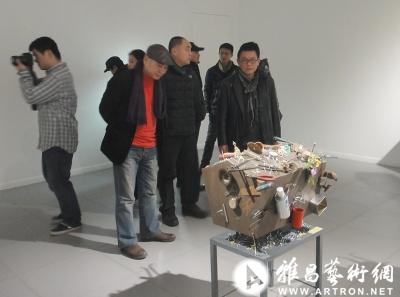 别样雕塑别样景