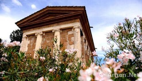 罗马最老建筑波图努斯神庙修缮后重新开放