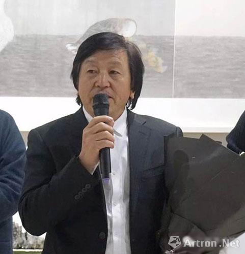 北京画院院长助理,著名画家莫晓松先生(左),中国美术家协会展览部常务